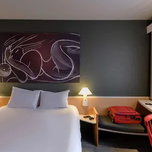 Otel Ibis Parkstadt Schwabing